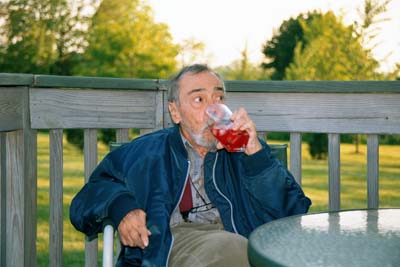 Orestes tomando Campari em New Jersey (2000)